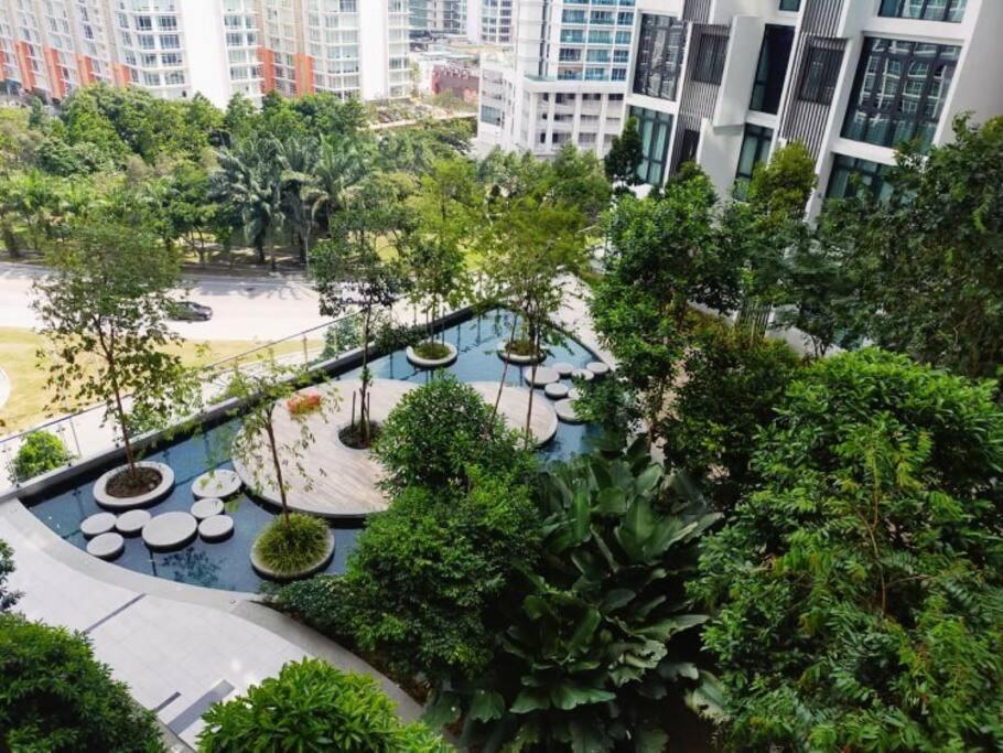 H2O Retreat Studio Home 5Min To Lrt By Premium Stay Petaling Jaya Exteriér fotografie